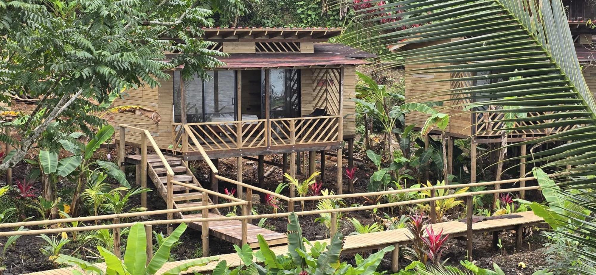 Pacific Nuqui Lodge Dış mekan fotoğraf